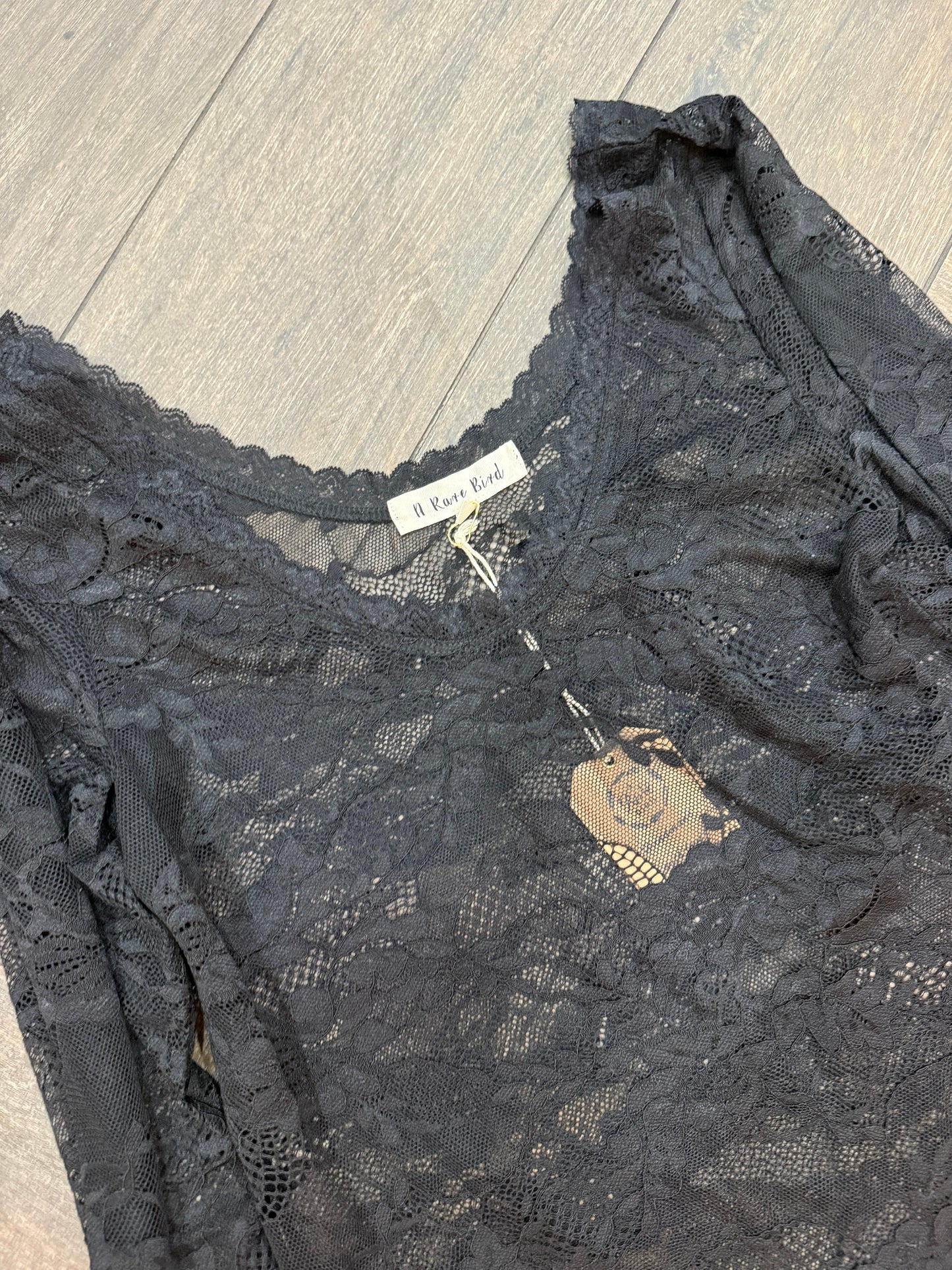 Rare Bird- Lace Layer Shirt BLACK