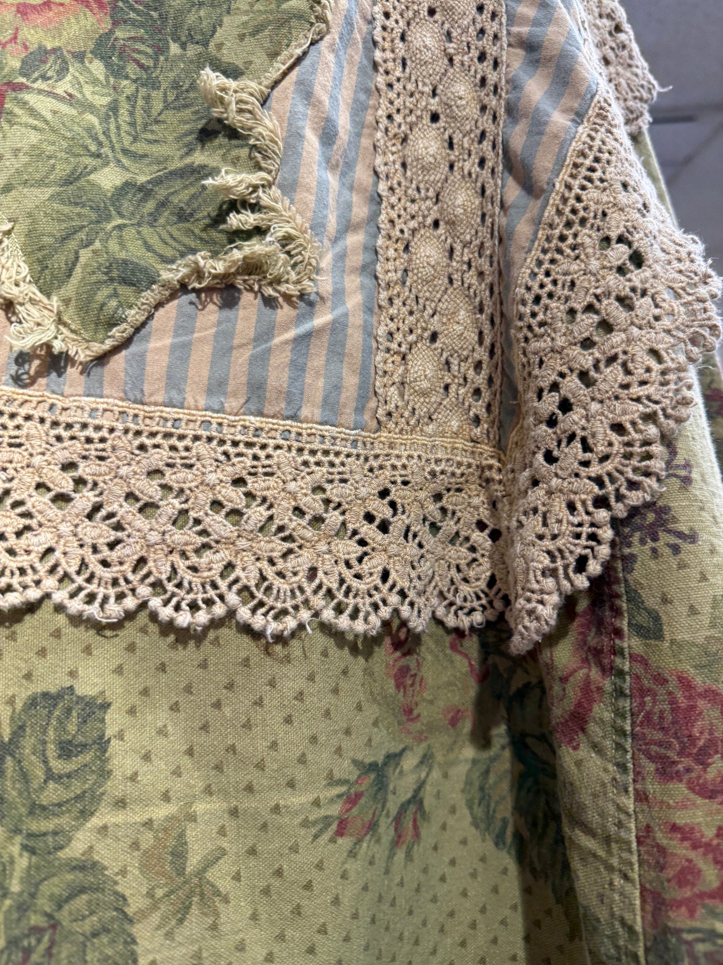 SALE A Rare Bird-Butterfly Stripe Top *Final Sale*