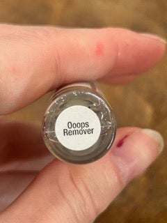 LipSense-Ooops! Remover