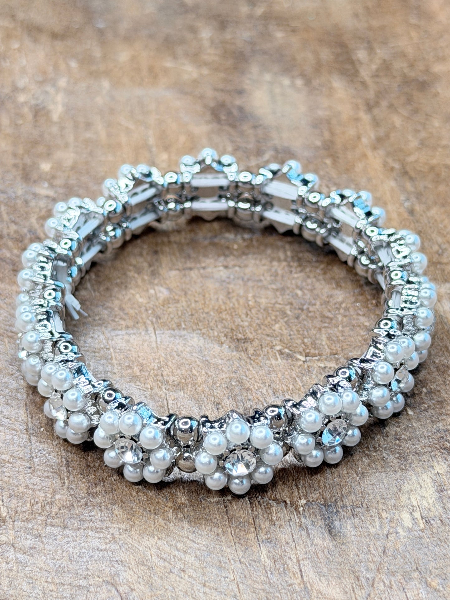 Pearl and Crystal Stretch Bracelet