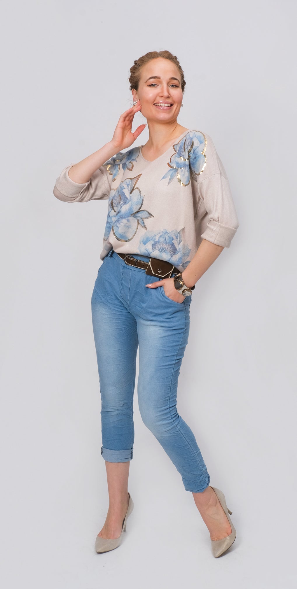 Cropped Beige Hydrangea Top *Final Sale*