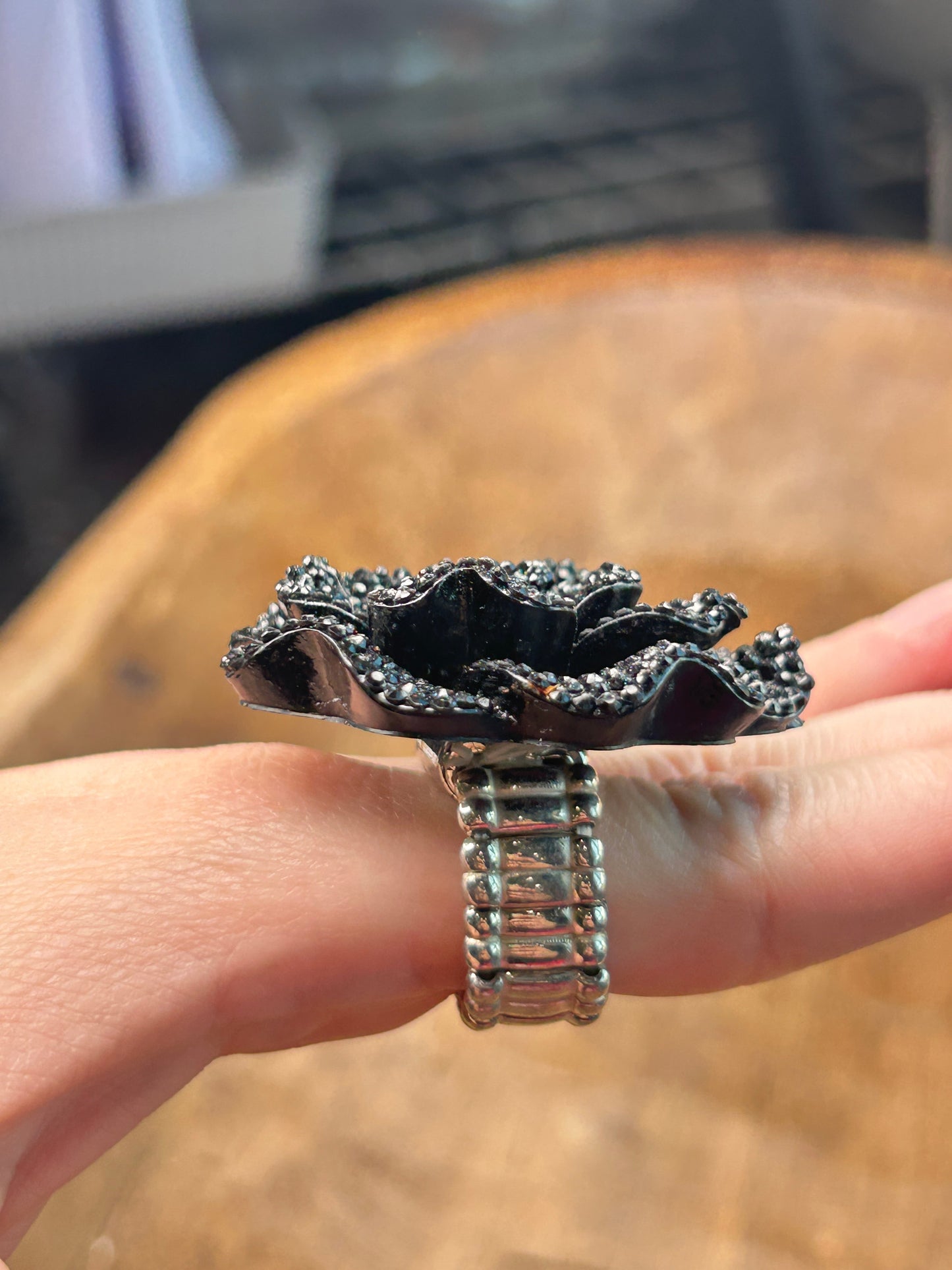 Rhinestone Black Dahlia Stretch Ring - ERR ORIGINAL