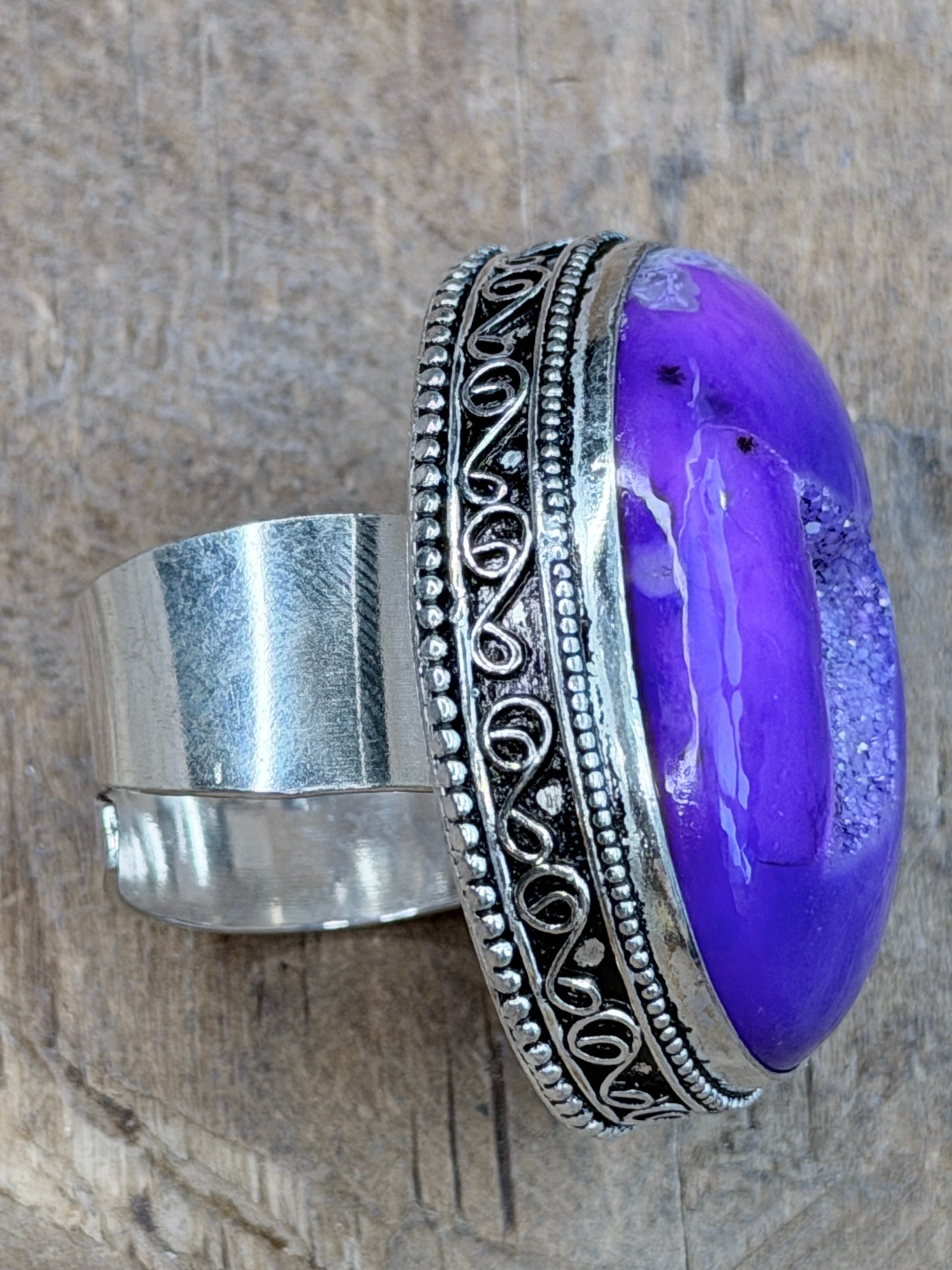 German Silver Druzy Purple Agate Oval Ring