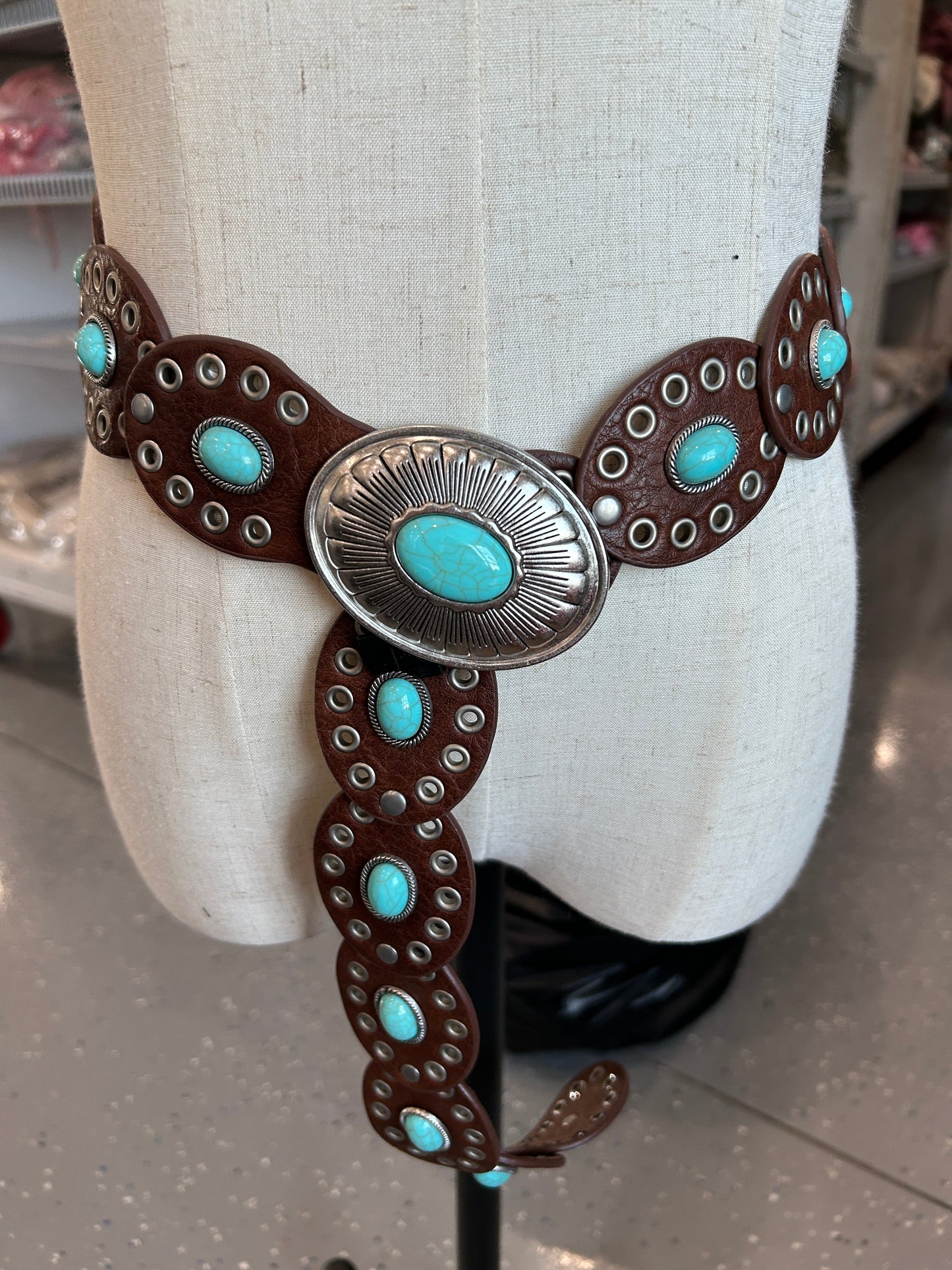 Turquoise Concho Leather Belt (Dark Brown)