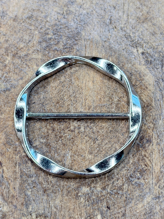 Silver Circle Tee Tie