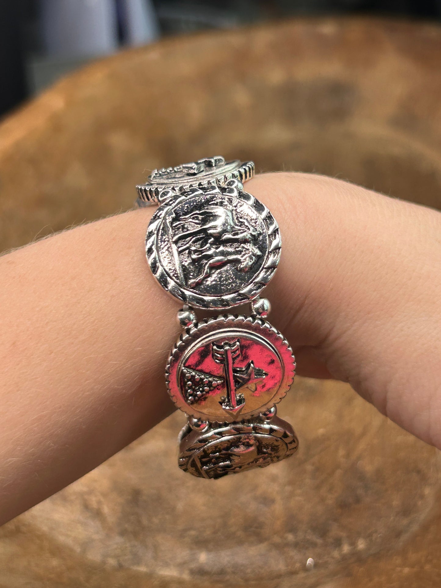 Silver Native Wild Horse Stretch Bracelet