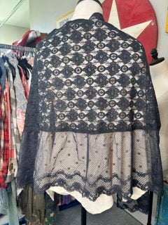 Paper Lace-Embroidered Lace Scarf (Navy)