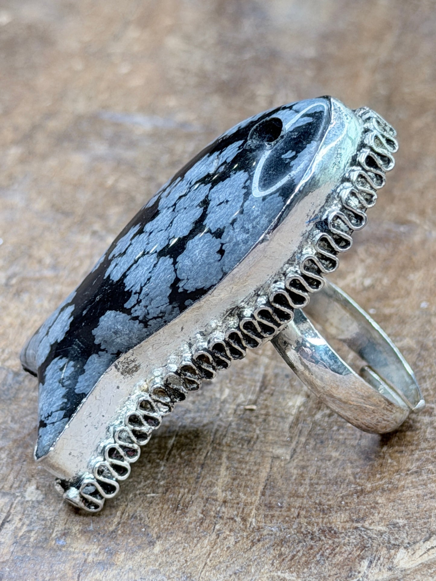 German Silver Snowflake Obsidian Fish Ring