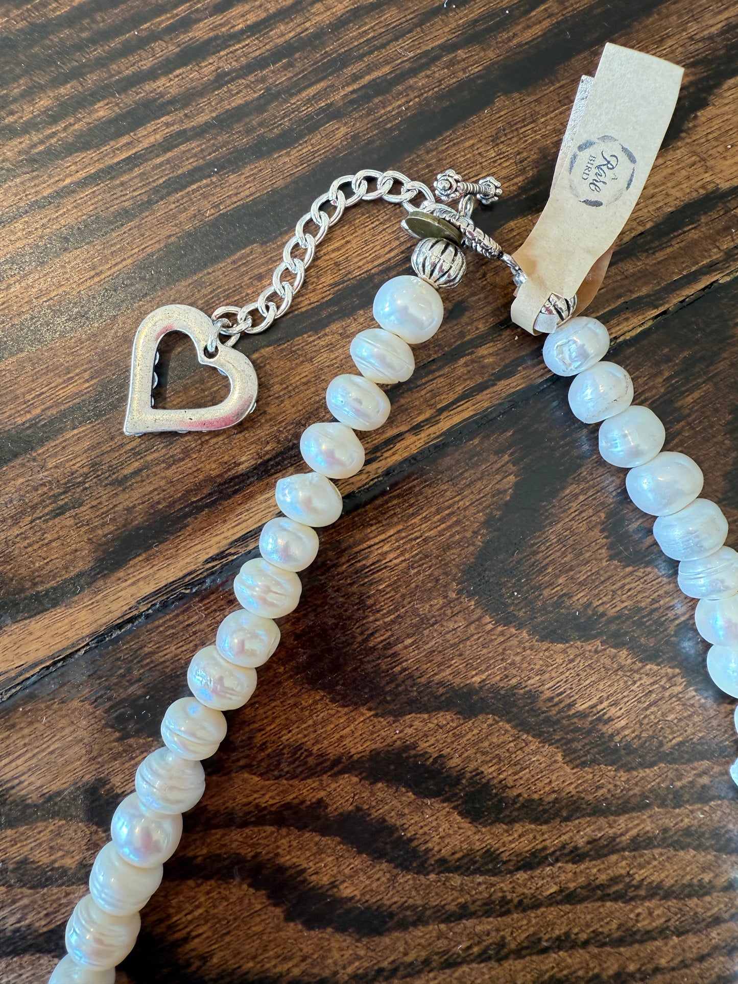 A Rare Bird- Short Pearl Rhinestone Necklace