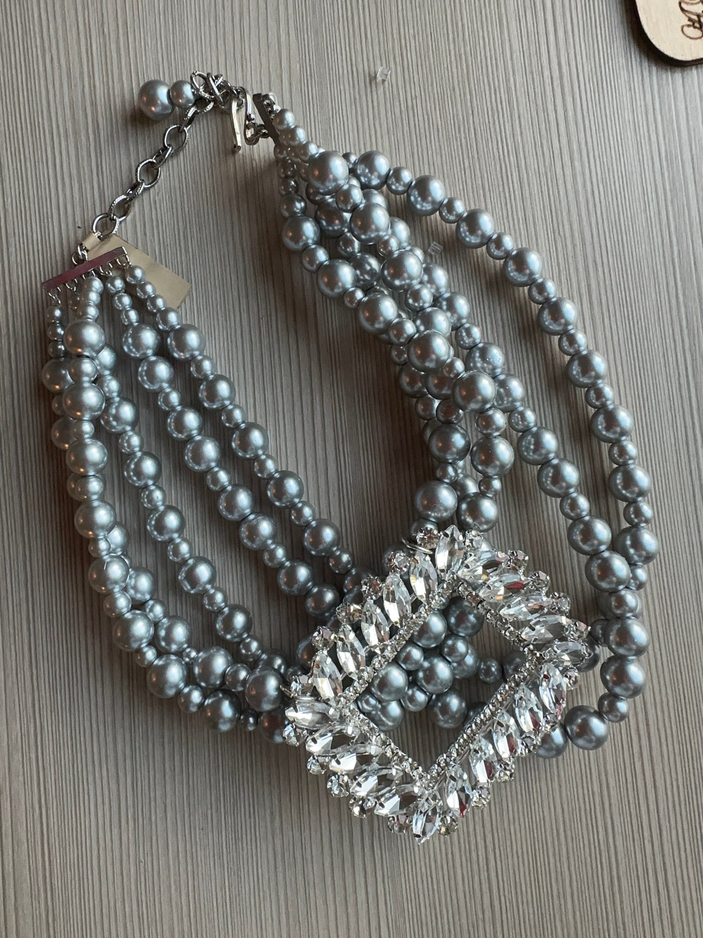 RARE BIRD 5 STRAND GREY PEARL AND RHINESTONE NECKLACE