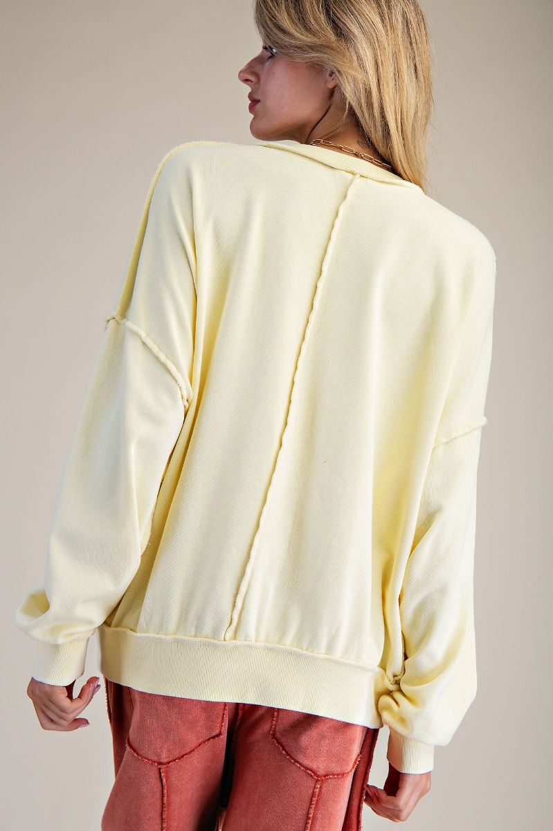EASEL - Cut Out Mineral Washed Pullover (Lemon)