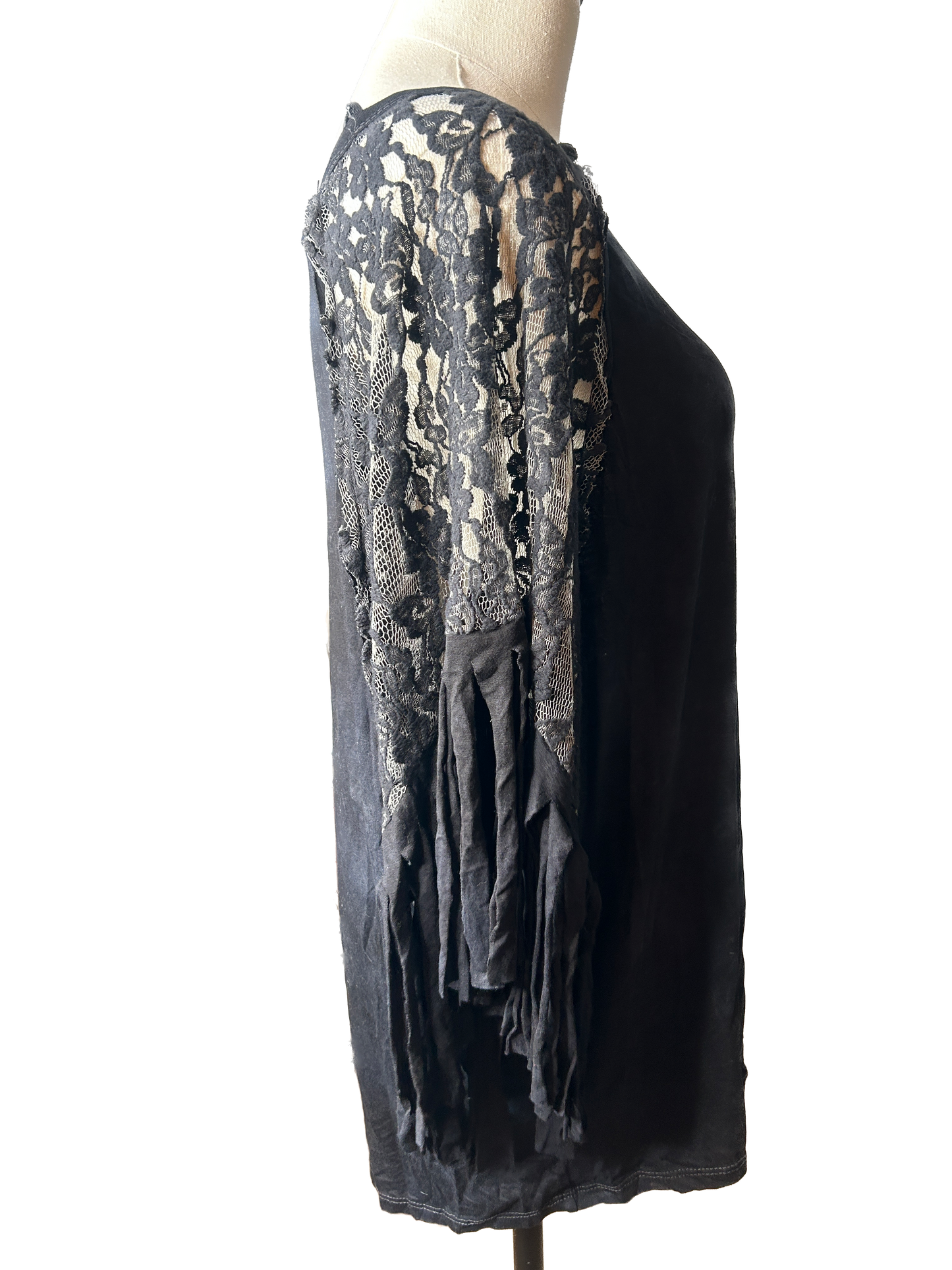 I love Linen- Lace and Fringe Sleeve Top (Black) *Final Sale*