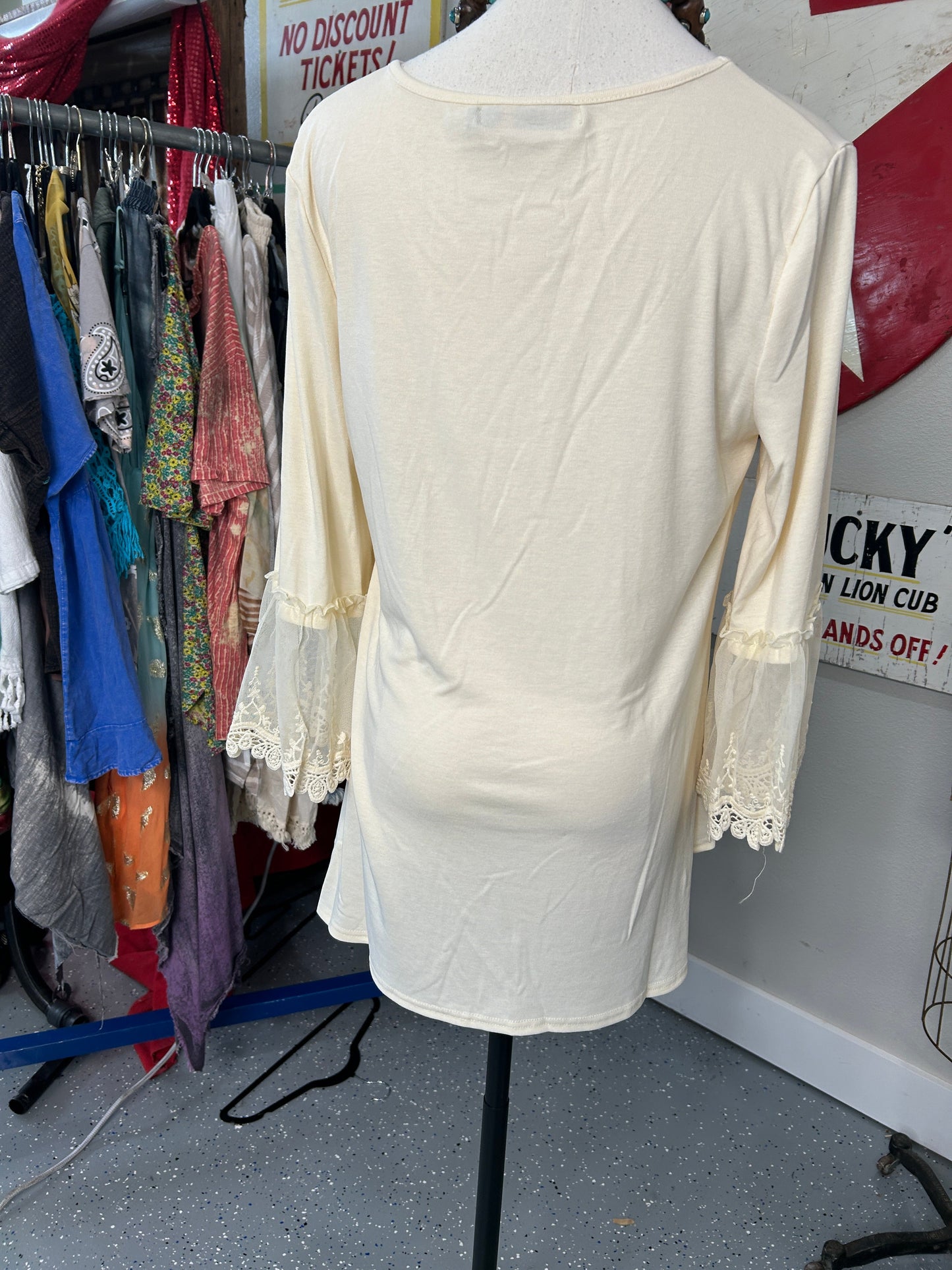Origami- Lace 3/4 Sleeve Top (BEIGE) (Final Sale) *Final Sale*