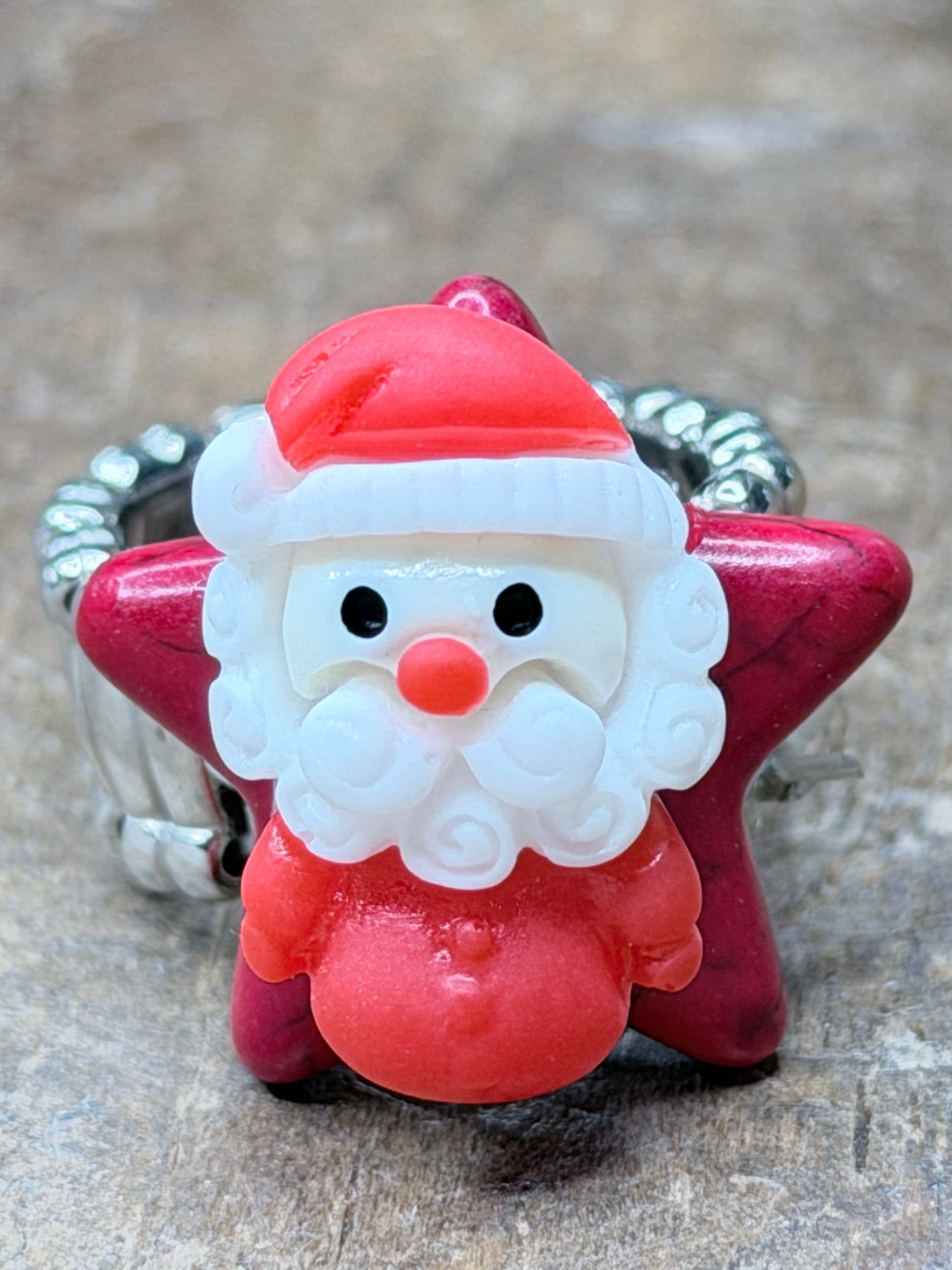 Santa Star Stretch Ring- ERR ORIGINAL