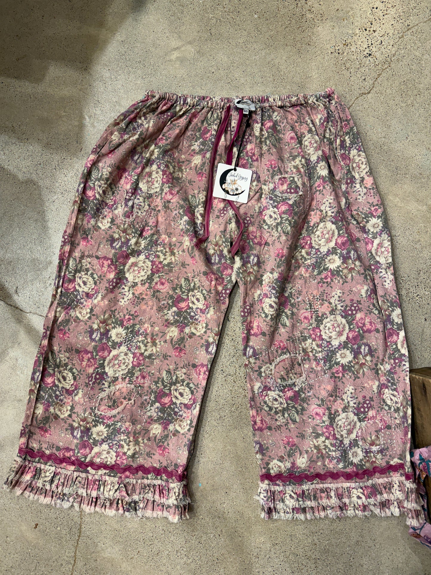 Jaded Gypsy- Garden Romance Bloomers (Rose)