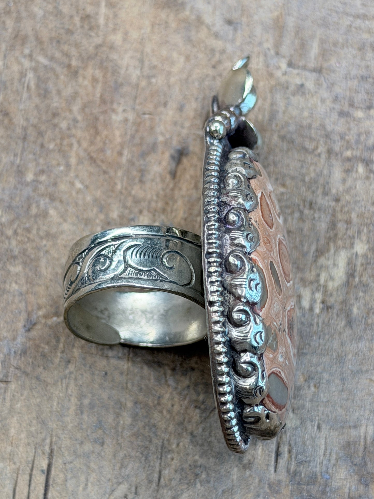 Tibetan Silver Leopard Skin Jasper Oval Ring