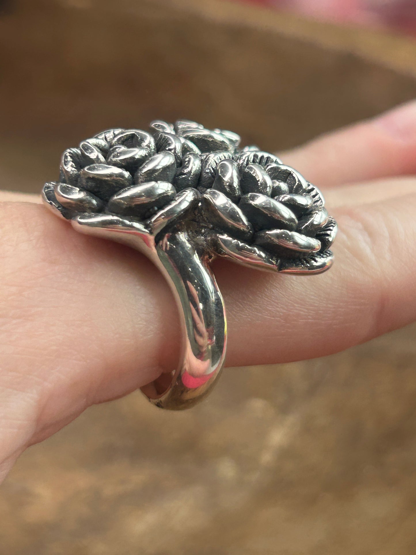 Silver Three Rose Ring