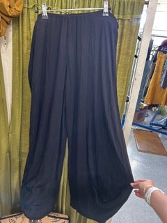 APT Design (Paper Lace) Flowy Black Pants