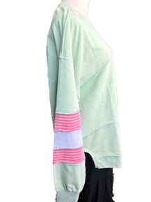 EASEL - Mixed Color Washed Terry Pullover (Pistachio)