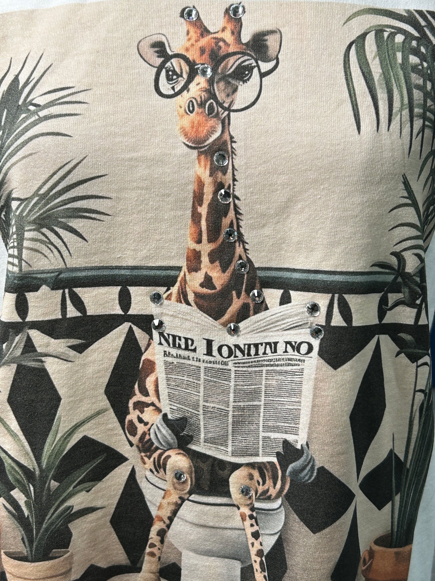 Gossip Column Giraffe T-Shirt- ERR Original *Final Sale*