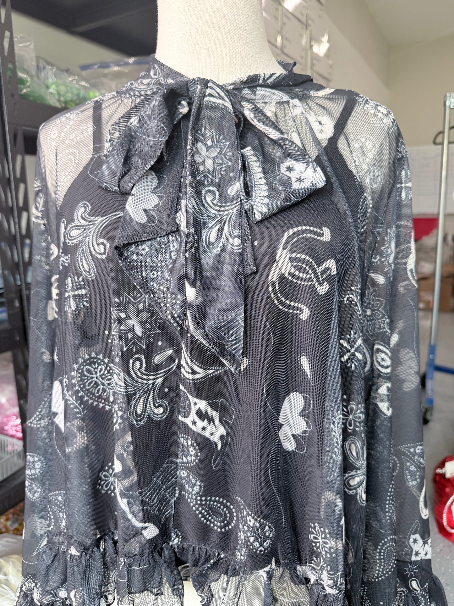 Printed Mesh Ruffle Blouse (Black)