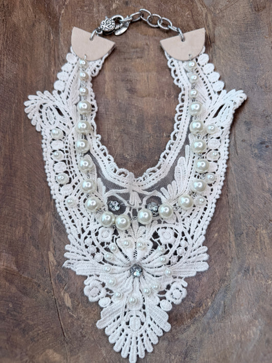 Sandra Ling- Pearls and Lace Bib Necklace (Crochet)