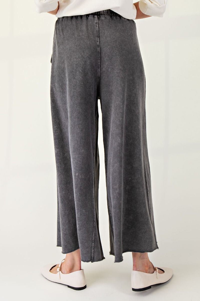 Easel- WASHED TERRY KNIT WIDE PANTS (BLACK) *Final Sale*