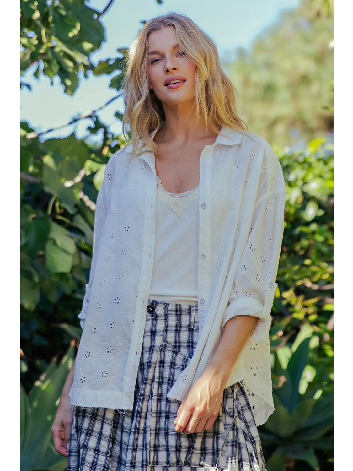 Washed Eyelet Button-Up Top (White)