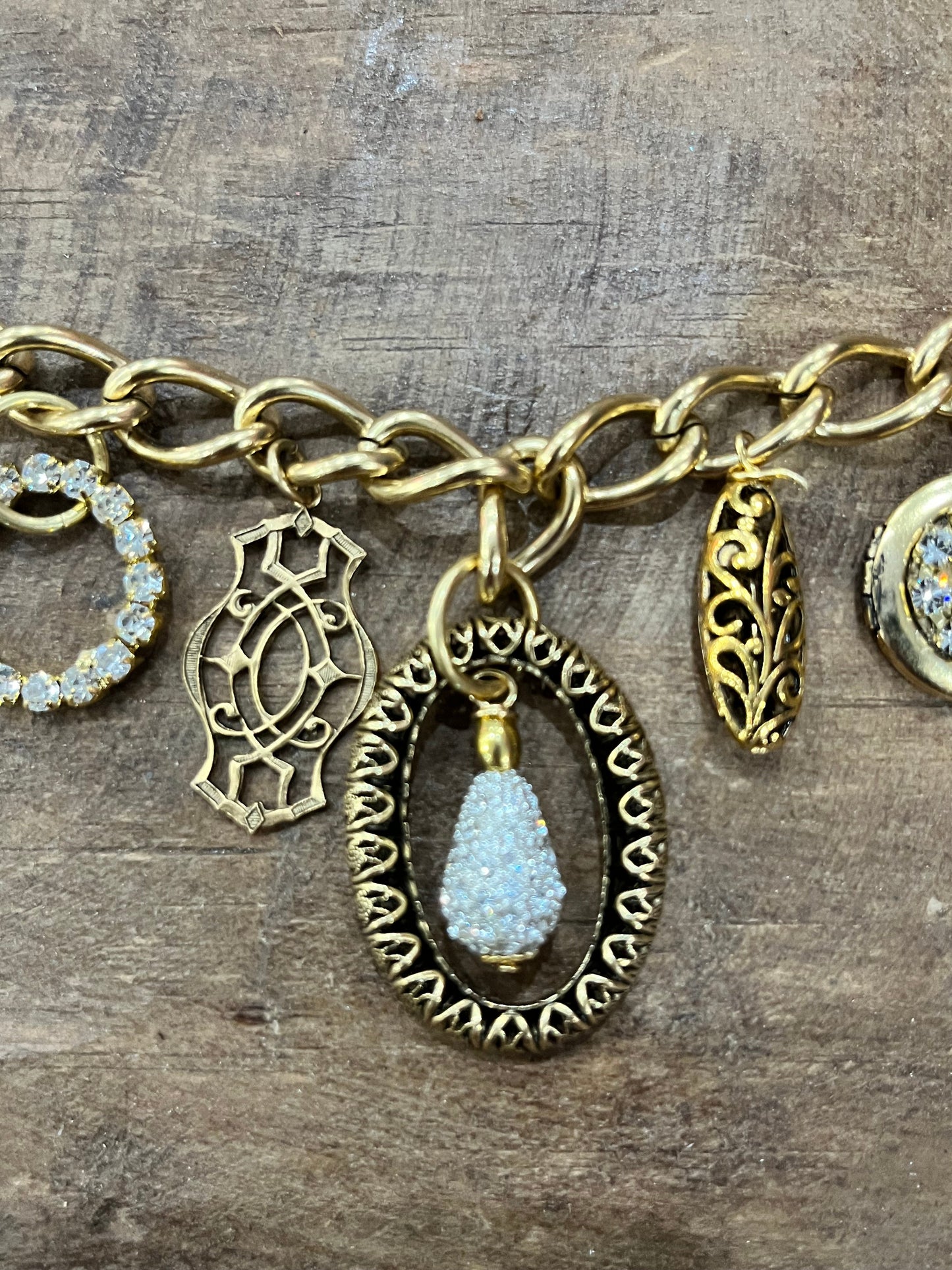 Blinging Bag-Heart of Gold Chain Bag Charm