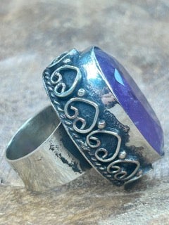 German Silver Vintage Oval Amethyst Ring