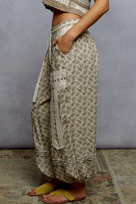 POL - Double Gauze Flower Paisley Embroidered Pants (Toasted Almond)