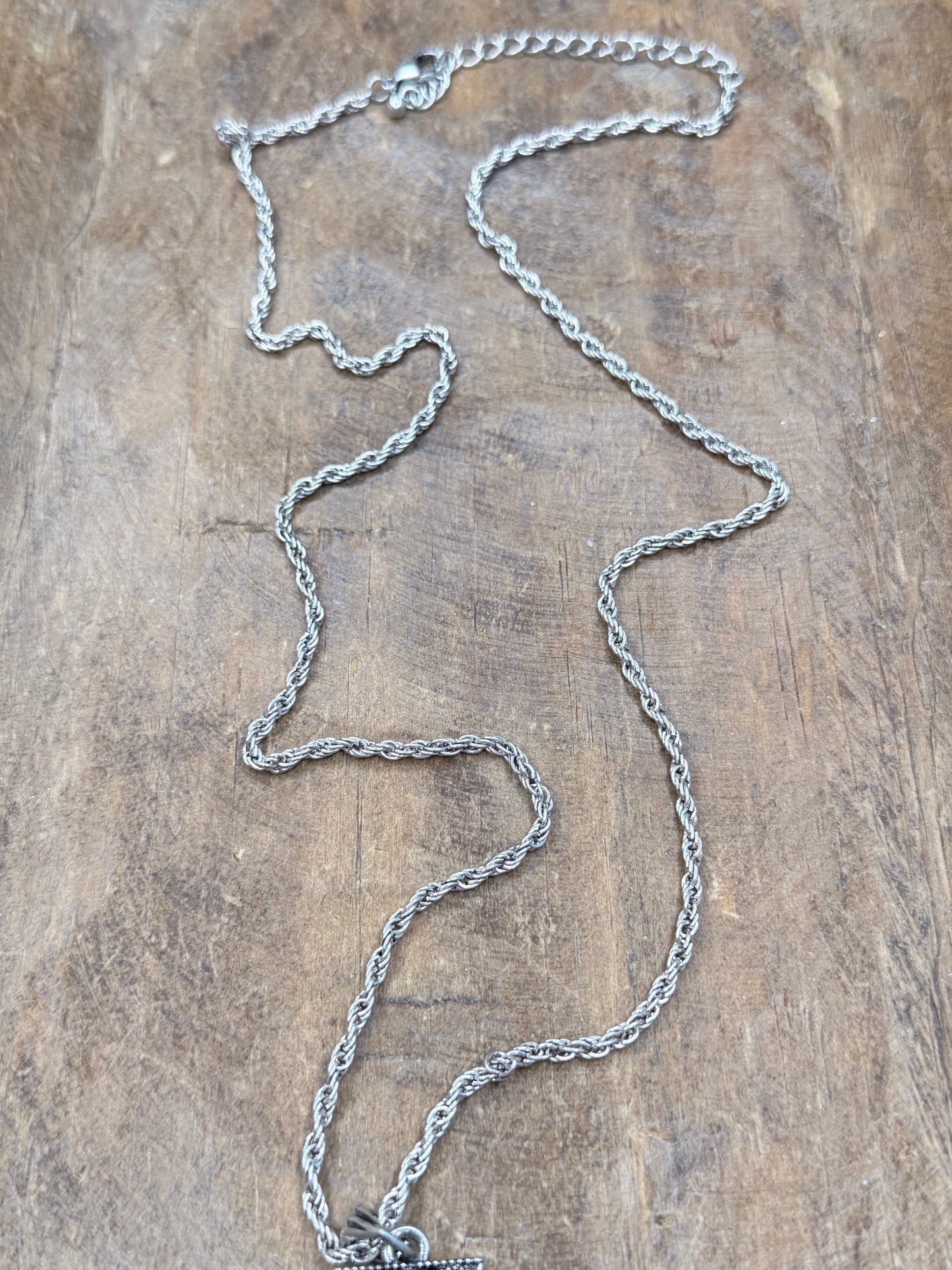 Silver Magnifying Glass Cross Necklace (B)