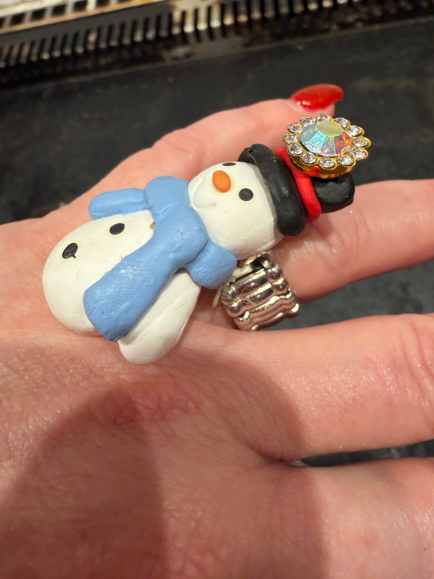 Blue Scarf Snowman Stretch Ring - ERR ORIGINAL -