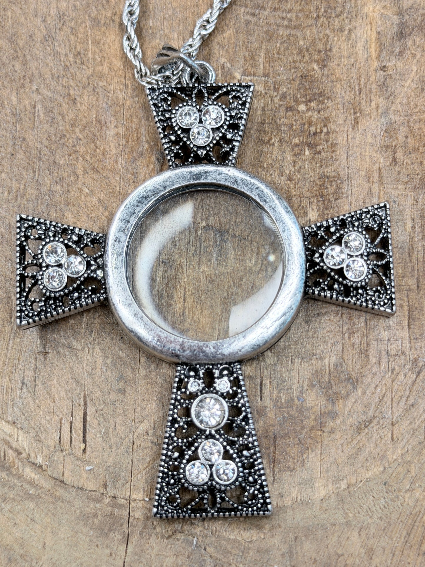 Silver Magnifying Glass Cross Necklace (B)