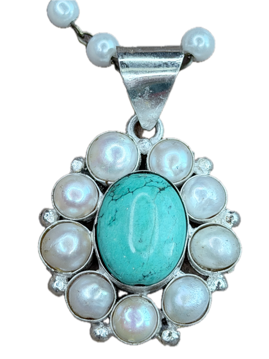German Silver Dainty Malachite and Pearl Necklace